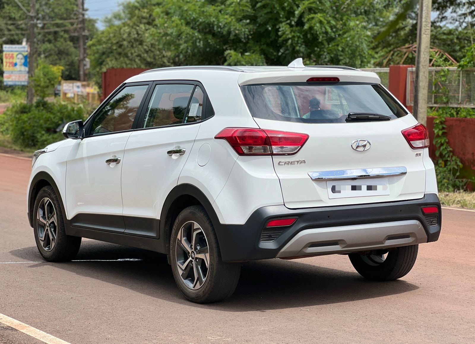 WhatsApp Image 2025-10-31 at 17.44.33 (2)